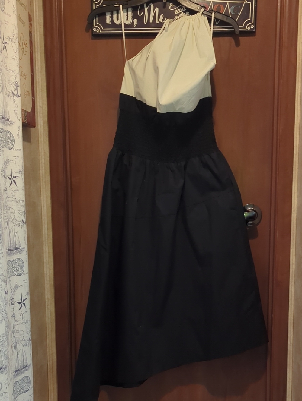Joie White/Black Dress with Side Pockets Sleeveless